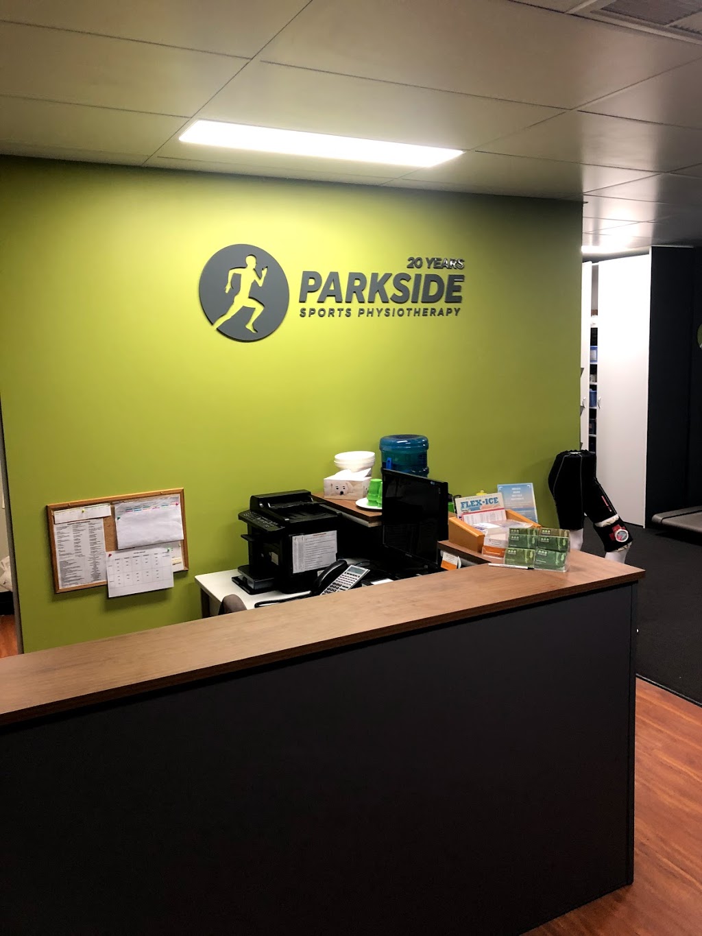 Parkside Sports Physiotherapy | physiotherapist | Shop 1&2/39-41 Railway Parade, Engadine NSW 2233, Australia | 0295483372 OR +61 2 9548 3372