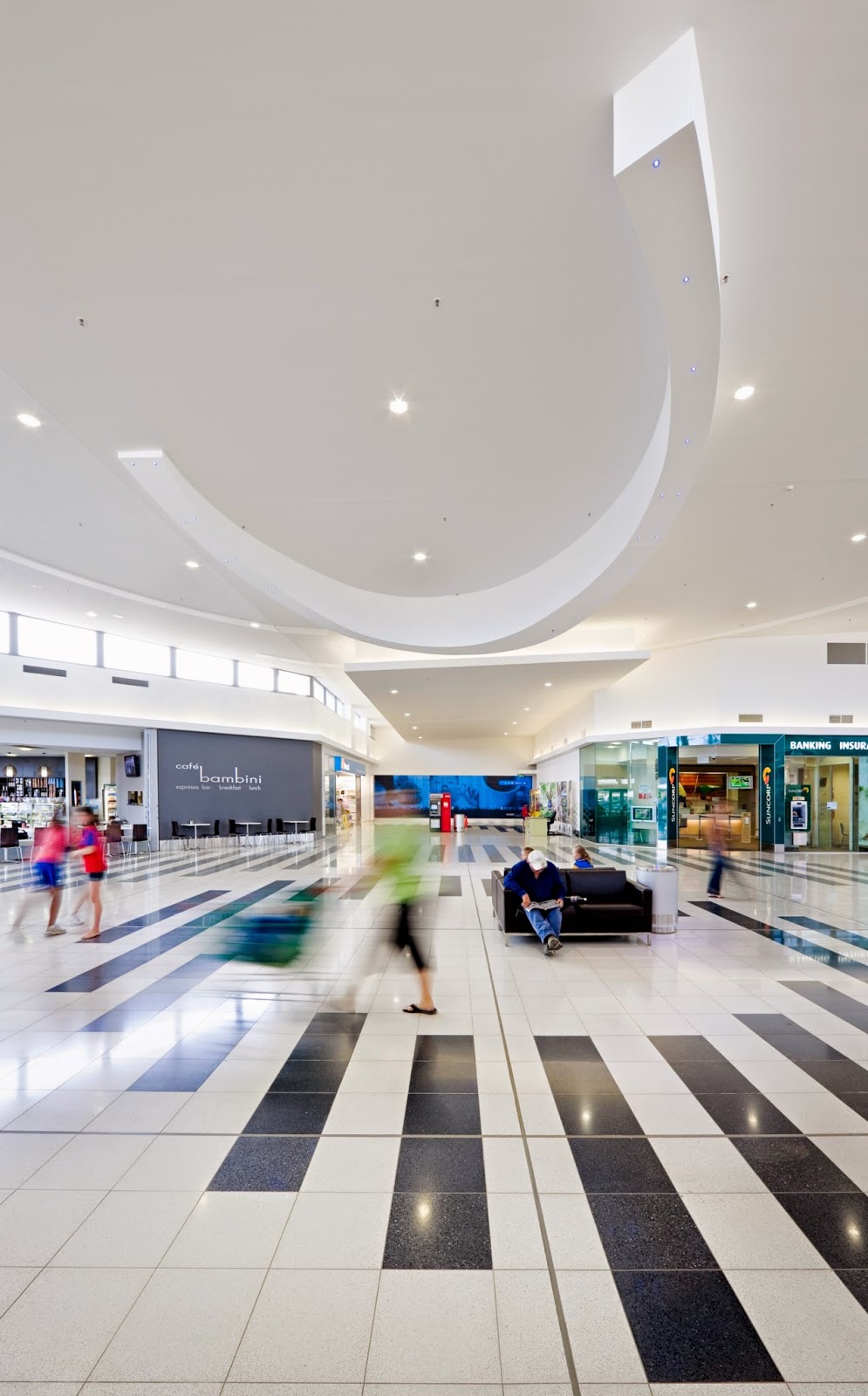 Fairfield Central Shopping Centre | 2-30 Lakeside Dr, Idalia QLD 4811, Australia | Phone: (07) 4778 4249