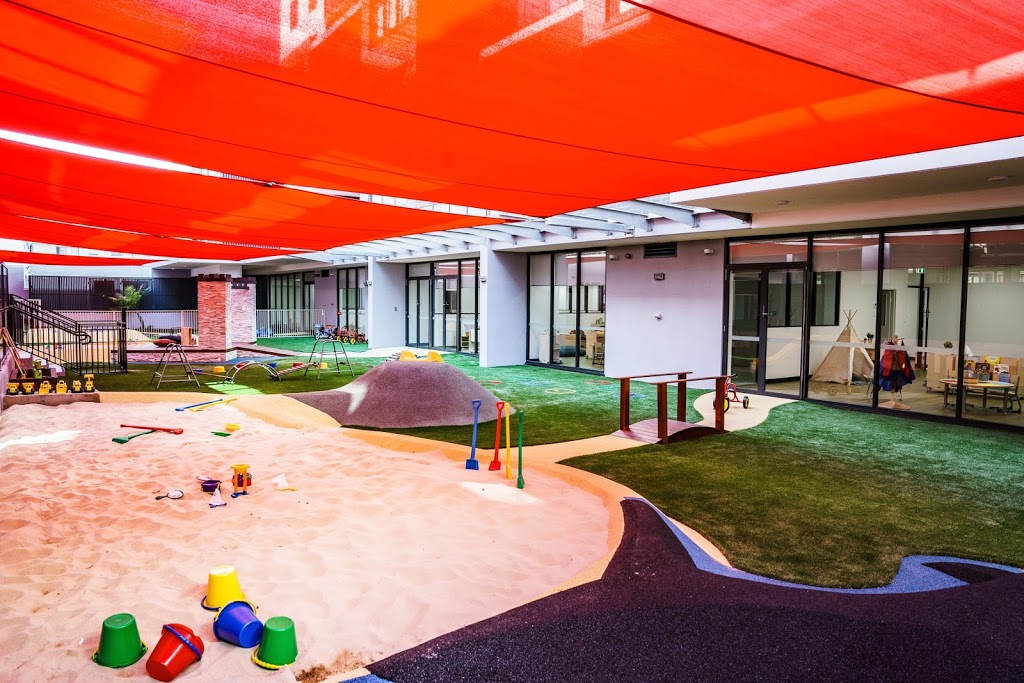 Young Academics Early Learning Centre - Canterbury | 364/374 Canterbury Rd, Canterbury NSW 2194, Australia | Phone: 1300 668 993