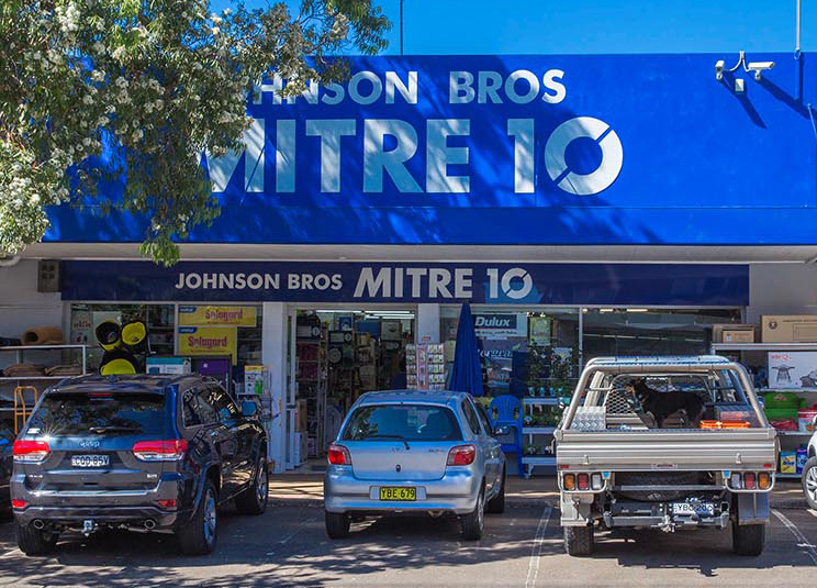 Johnson Bros Hardware - Mitre 10 - Avalon | hardware store | 49 Avalon Parade, Avalon Beach NSW 2107, Australia | 0299183315 OR +61 2 9918 3315