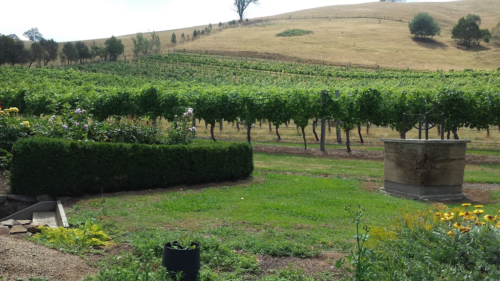 Ensay Winery | tourist attraction | 5094 Great Alpine Rd, Ensay VIC 3895, Australia | 0351573203 OR +61 3 5157 3203