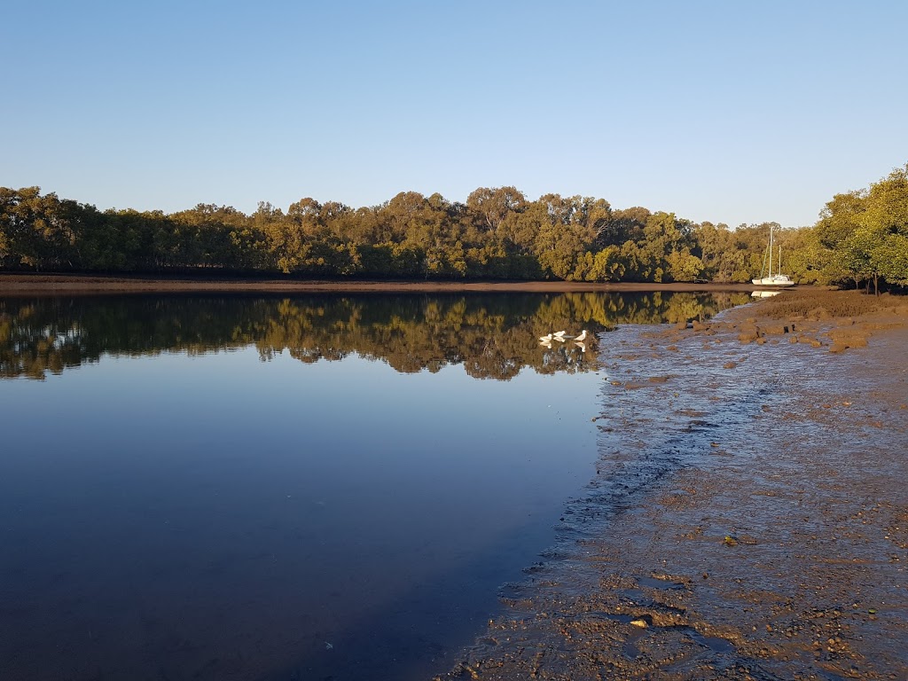 Shorncliffe Trawlers | Sinbad St, Shorncliffe QLD 4017, Australia | Phone: 0415 401 666