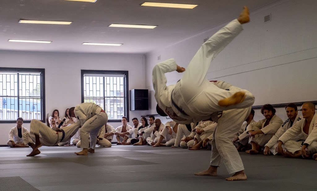 Origem Brazilian Jiu-Jitsu | 56 Lakeside Dr, Kanahooka NSW 2530, Australia | Phone: 0410 973 053