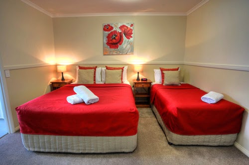 Apple & Grape Motel | travel agency | 63 Maryland St, Stanthorpe QLD 4380, Australia | 0746811288 OR +61 7 4681 1288