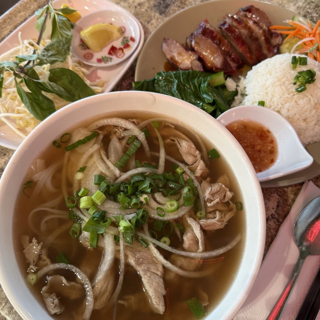 Pho Moi | Shop 1/39 Waratah St, Katoomba NSW 2780, Australia | Phone: (02) 4782 2905