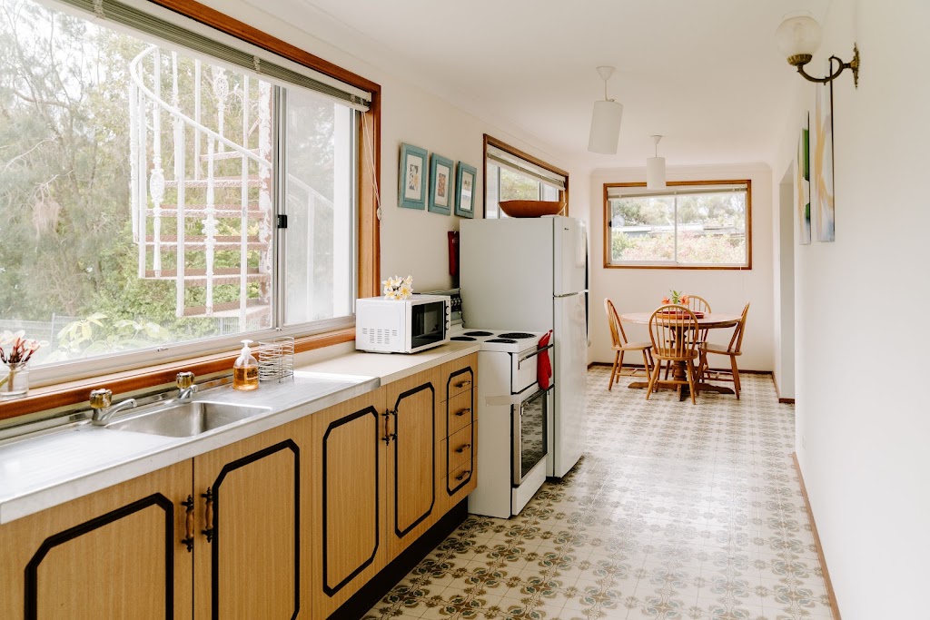 Four Quarters Currarong Beach | 35 Crookhaven Parade, Currarong NSW 2540, Australia | Phone: 0413 482 210