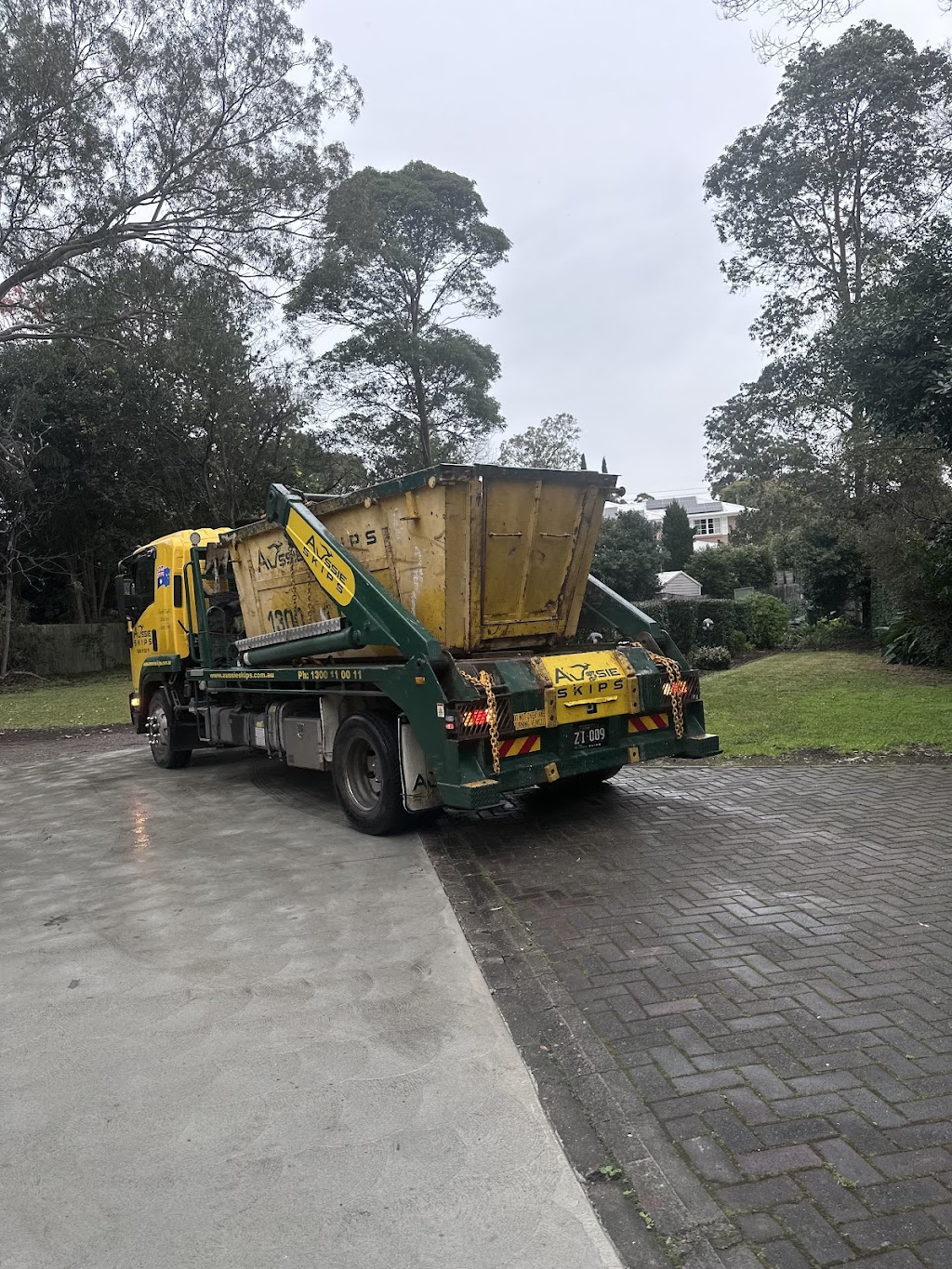 Aussie Skips | 14 Bellfrog St, Greenacre NSW 2190, Australia | Phone: 1300 110 011