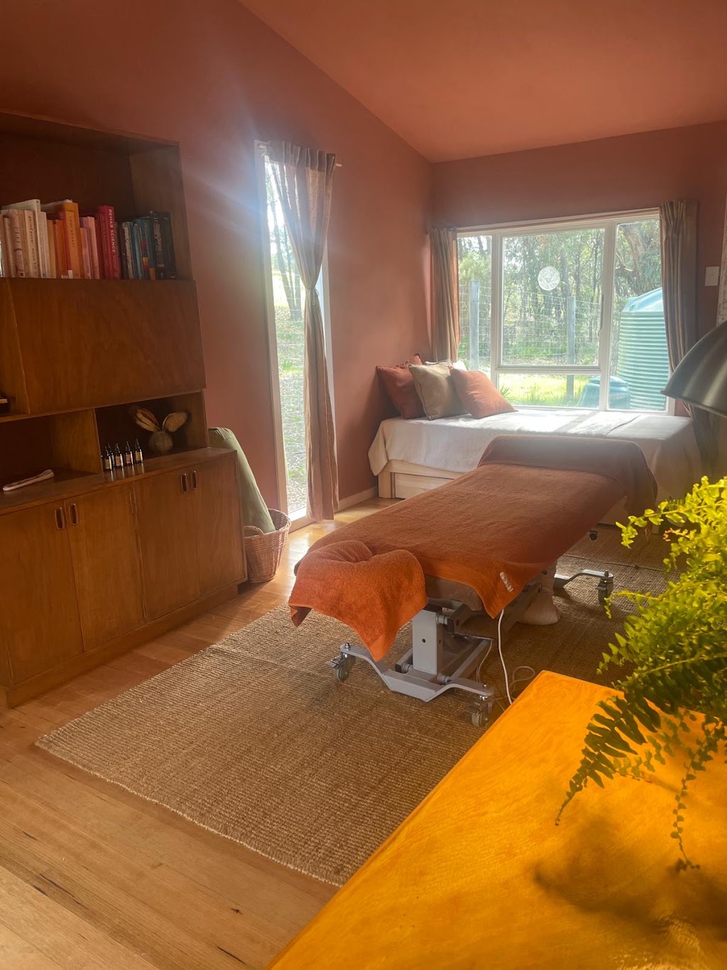 Melaleuca Myotherapy & Remedial Massage | 309 Ridge Rd, Christmas Hills VIC 3775, Australia | Phone: 0460 943 798
