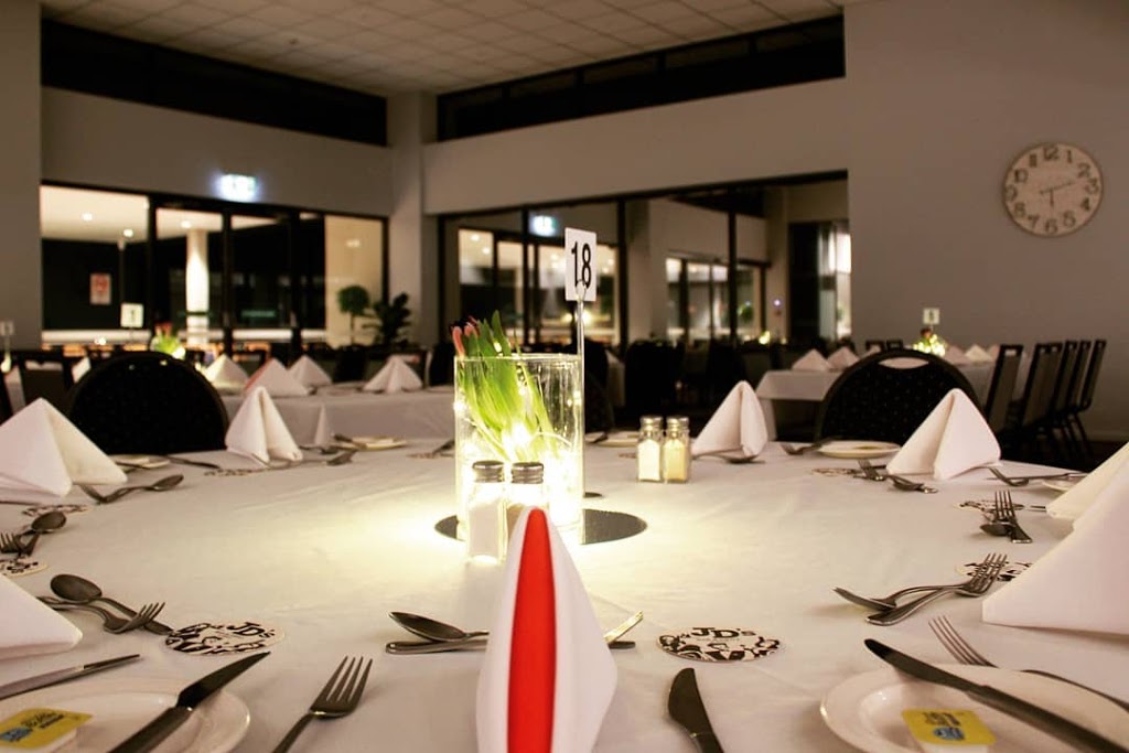 JDs Restaurant @ Woolooware Golf Club | restaurant | 1R Harnleigh Ave, Woolooware NSW 2230, Australia | 0295440555 OR +61 2 9544 0555