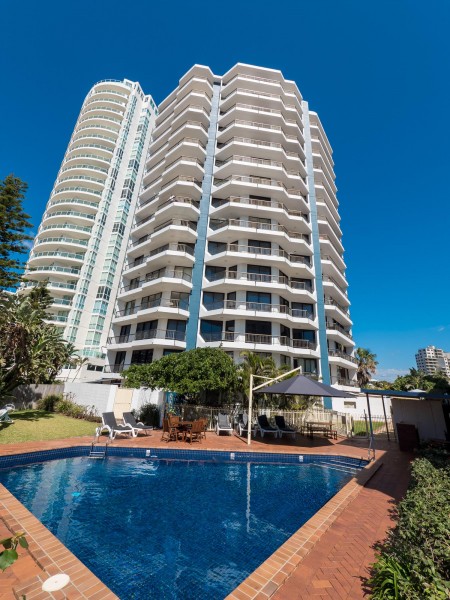 Carrington Court Holiday Apartments Main Beach | lodging | 3576 Main Beach Parade, Main Beach QLD 4217, Australia | 0755328822 OR +61 7 5532 8822