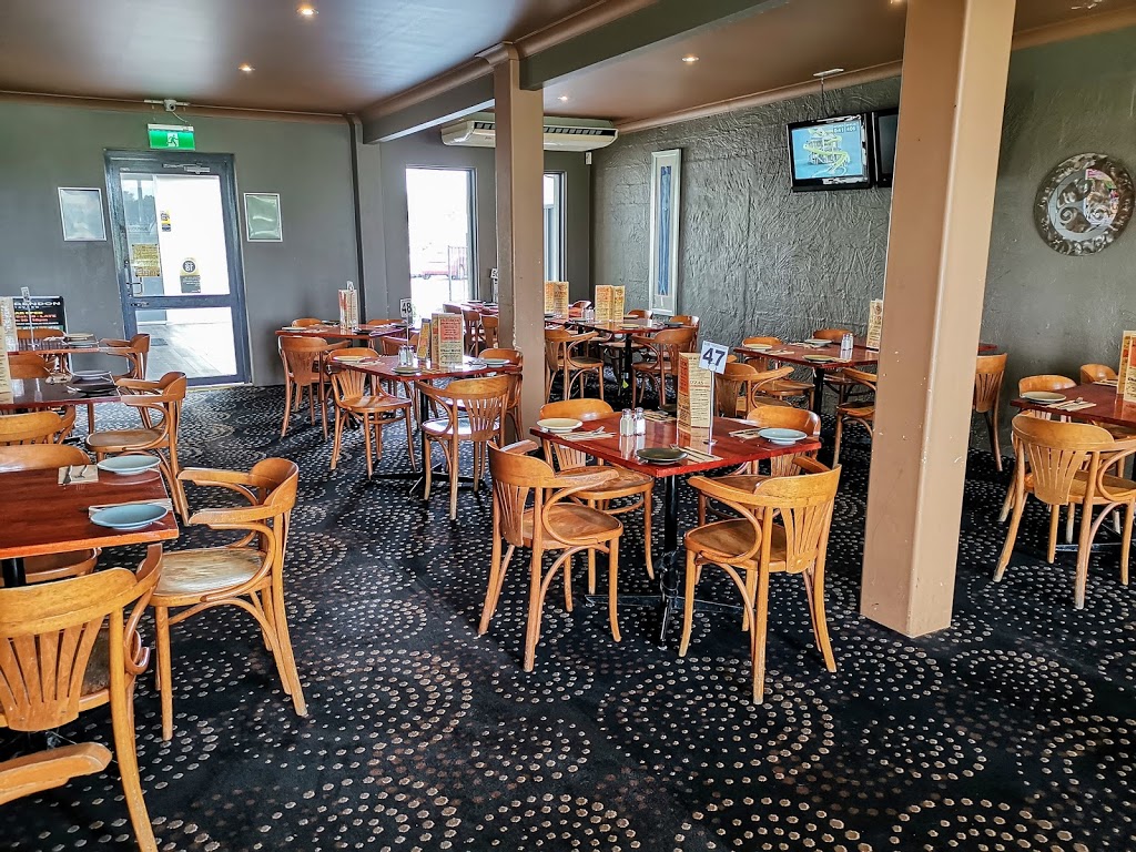 Clarendon Tavern | restaurant | 244 Hawkesbury Valley Way, Clarendon NSW 2756, Australia | 0245879311 OR +61 2 4587 9311