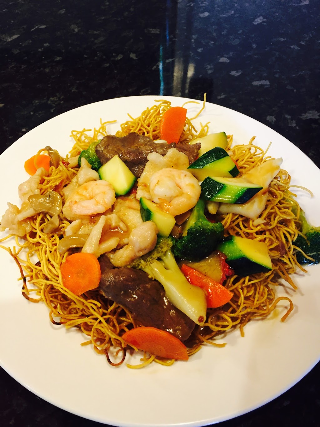 Asian Wok Bistro | 5/25 Pitcairn Way, Pacific Pines QLD 4211, Australia | Phone: (07) 5502 6609