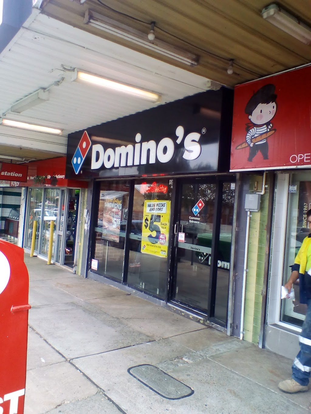 Dominos Pizza Cambridge Park | Shop 3/128 Oxford St, Cambridge Park NSW 2747, Australia | Phone: (02) 4777 9120