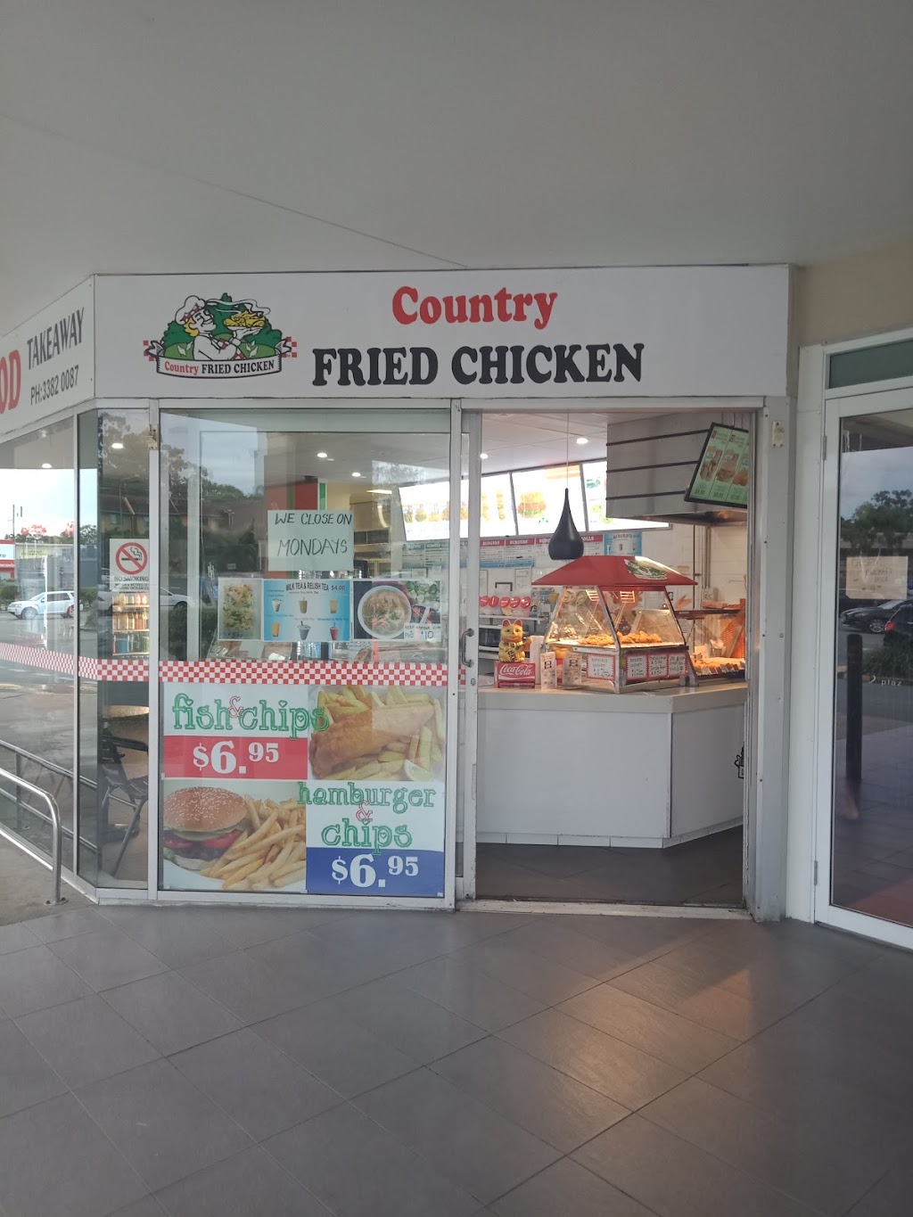 Chicken and seafood | meal takeaway | Shop 21, Eagleby Shopping Plaza, 142 Fryar Rd, Eagleby QLD 4207, Australia | 0424008888 OR +61 424 008 888