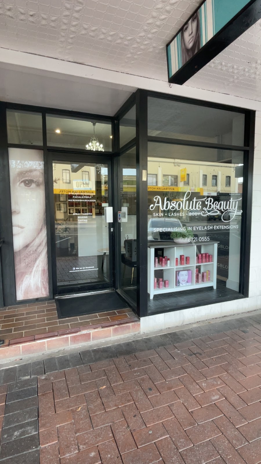 Absolute Beauty Inverell | 6 Stainfield Dr, Inverell NSW 2360, Australia | Phone: (02) 6721 0555