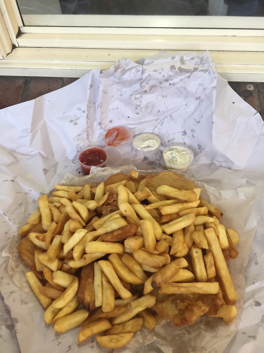 Scottys Seafood | 2/57 Mortlake Rd, Warrnambool VIC 3280, Australia | Phone: (03) 5561 5221