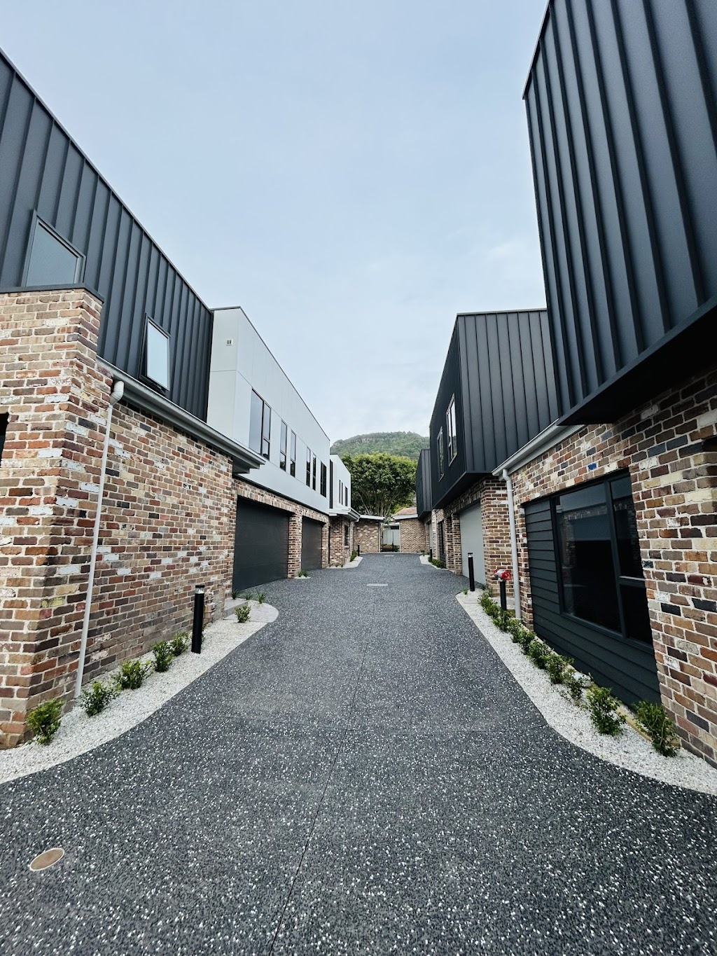 High Rise Painting Services Pty Ltd | Highfields, Cordeaux Heights NSW 2526, Australia | Phone: 0400 339 441