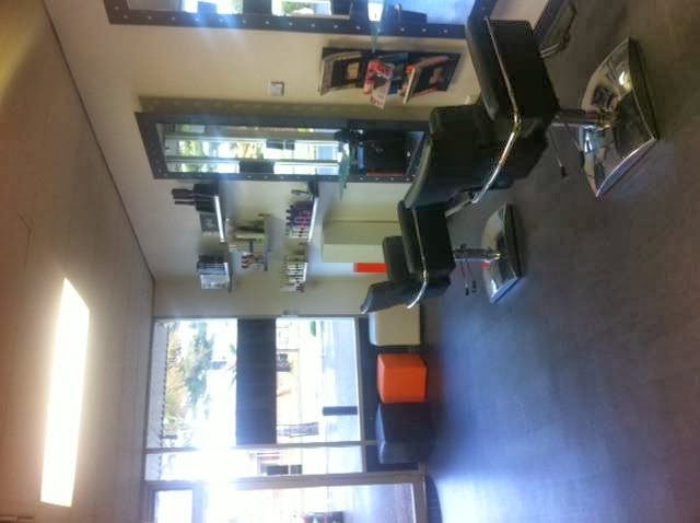 Style Lounge Ninety Two | hair care | 4/92-98 Tapleys Hill Rd, Glenelg North SA 5045, Australia | 0430511447 OR +61 430 511 447