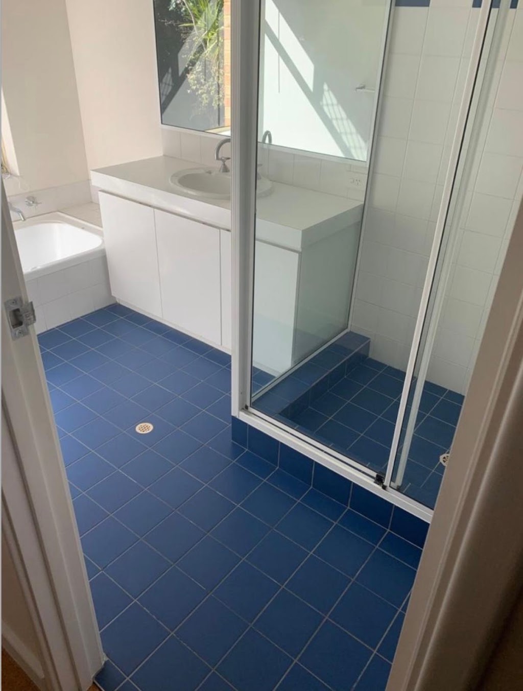 Oasis Bathroom & Kitchen Renovations | 32 Shepherd St, Liverpool NSW 2170, Australia | Phone: 0452 009 900