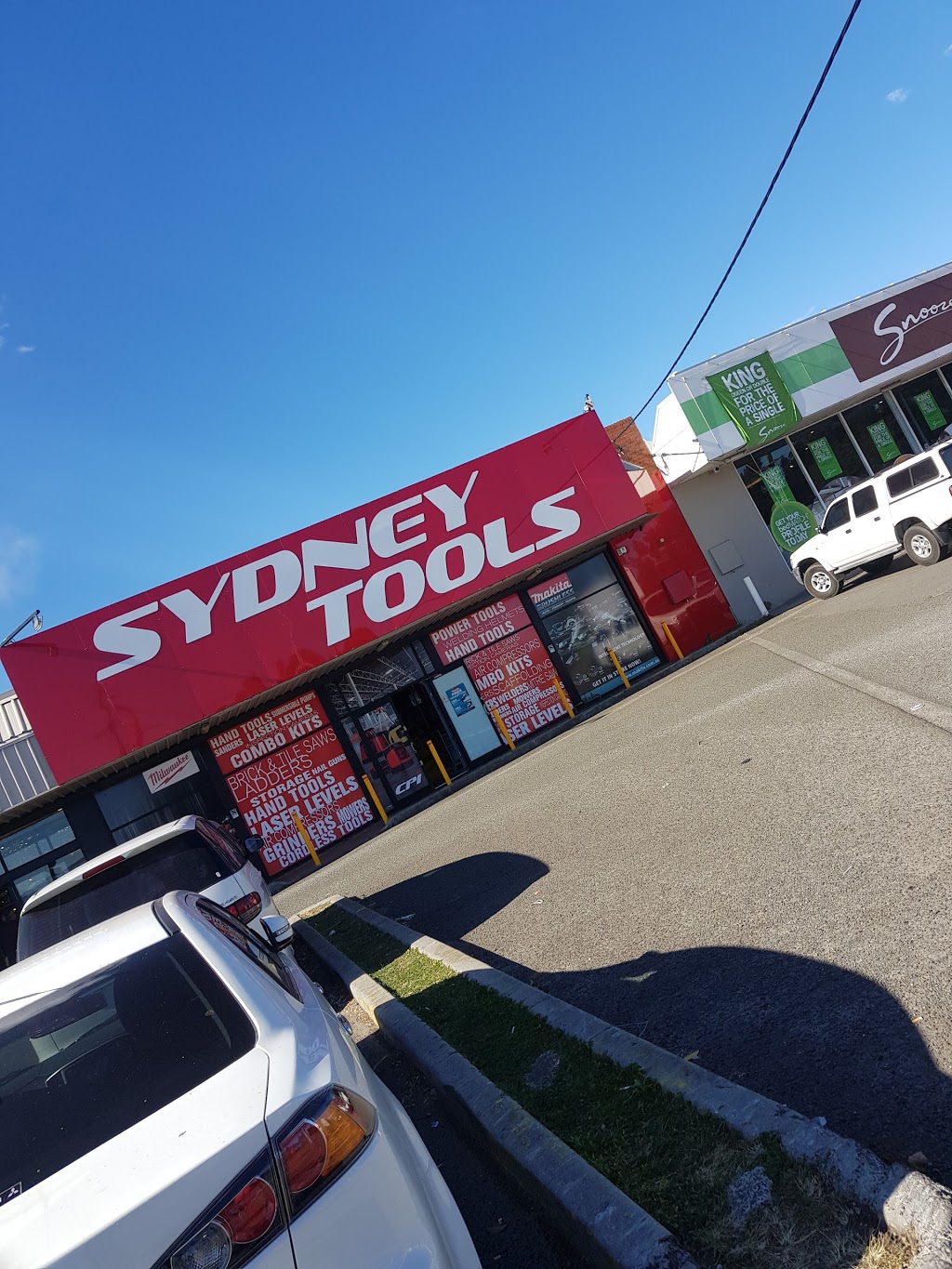 Sydney Tools Warrawong | hardware store | 1/139 King St, Warrawong NSW 2502, Australia | 0281991100 OR +61 2 8199 1100