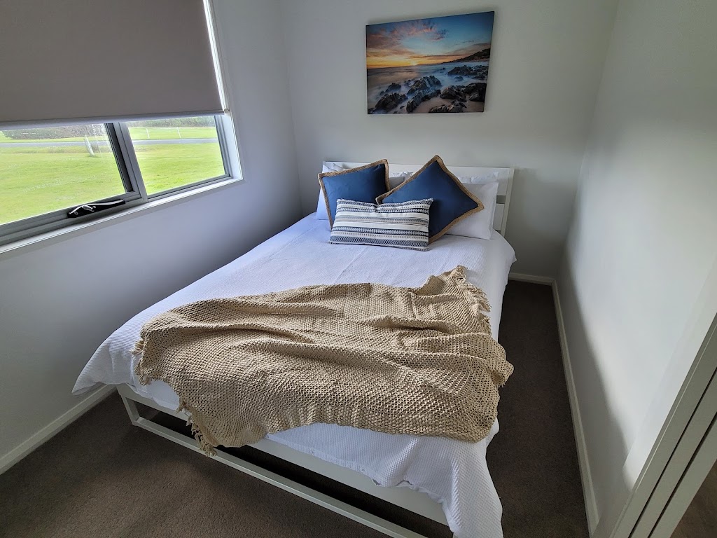 Bronzewing Villas | 105 The Esplanade, Naracoopa TAS 7256, Australia | Phone: 0482 694 004