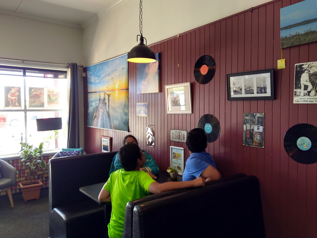 Lake View Cafe | 56 Princes Hwy, Meningie SA 5264, Australia | Phone: (08) 8575 1082