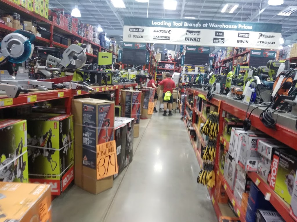 Bunnings Darwin | hardware store | Bagot Rd, Coconut Grove NT 0810, Australia | 0889488300 OR +61 8 8948 8300