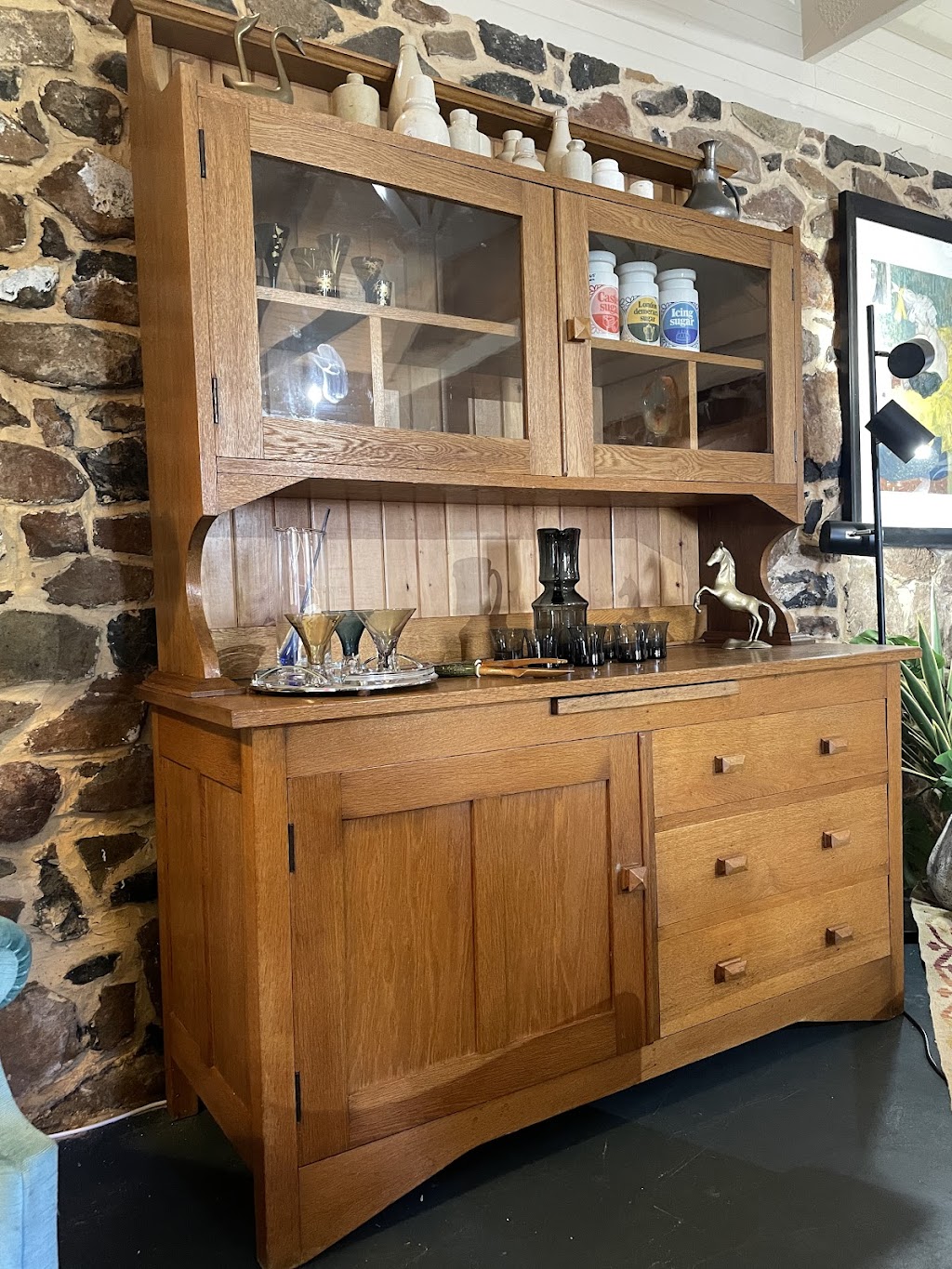 Love Vintage Taralga | furniture store | 40 Orchard St, Taralga NSW 2580, Australia | 0436120465 OR +61 436 120 465