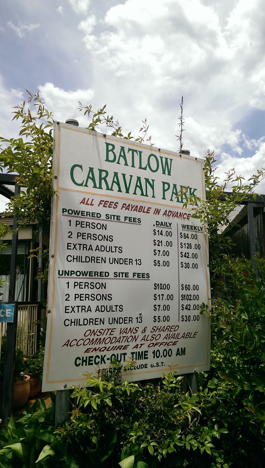 Batlow Caravan Park | rv park | Kurrajong Ave, Batlow NSW 2730, Australia | 0269491444 OR +61 2 6949 1444