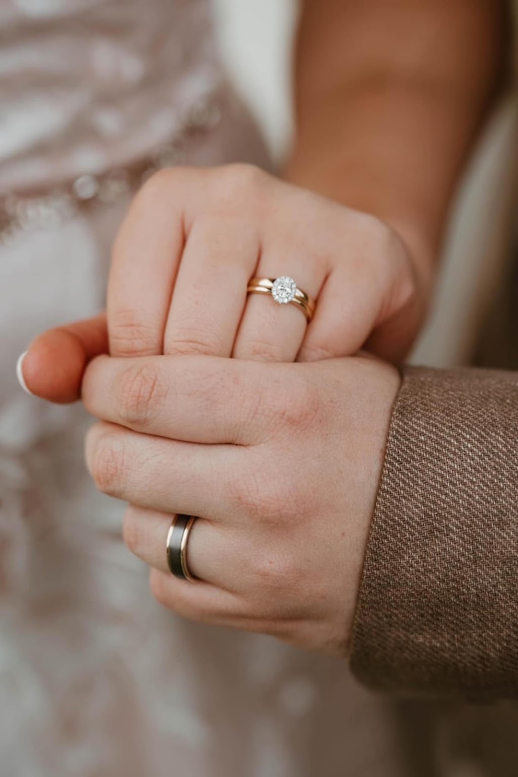Michelle Connor Inspiring Bliss - Marriage Celebrant | 44 Goynes Rd, Epsom VIC 3551, Australia | Phone: 0417 147 309