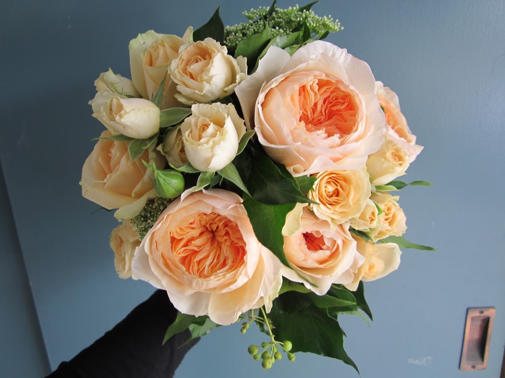 Kiki Floral | 42 Laura St, Aspendale VIC 3195, Australia | Phone: 0425 767 477
