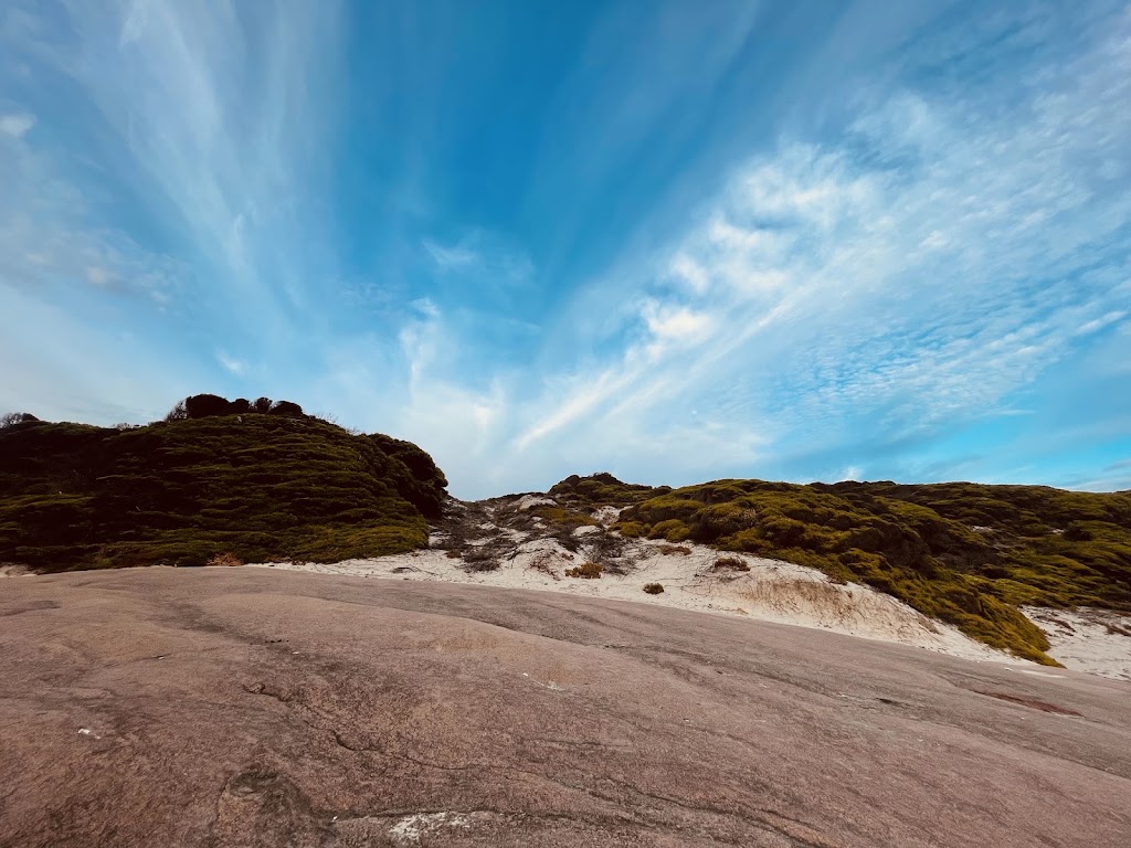 Salmon Beach | West Beach WA 6450, Australia | Phone: (08) 9071 0666