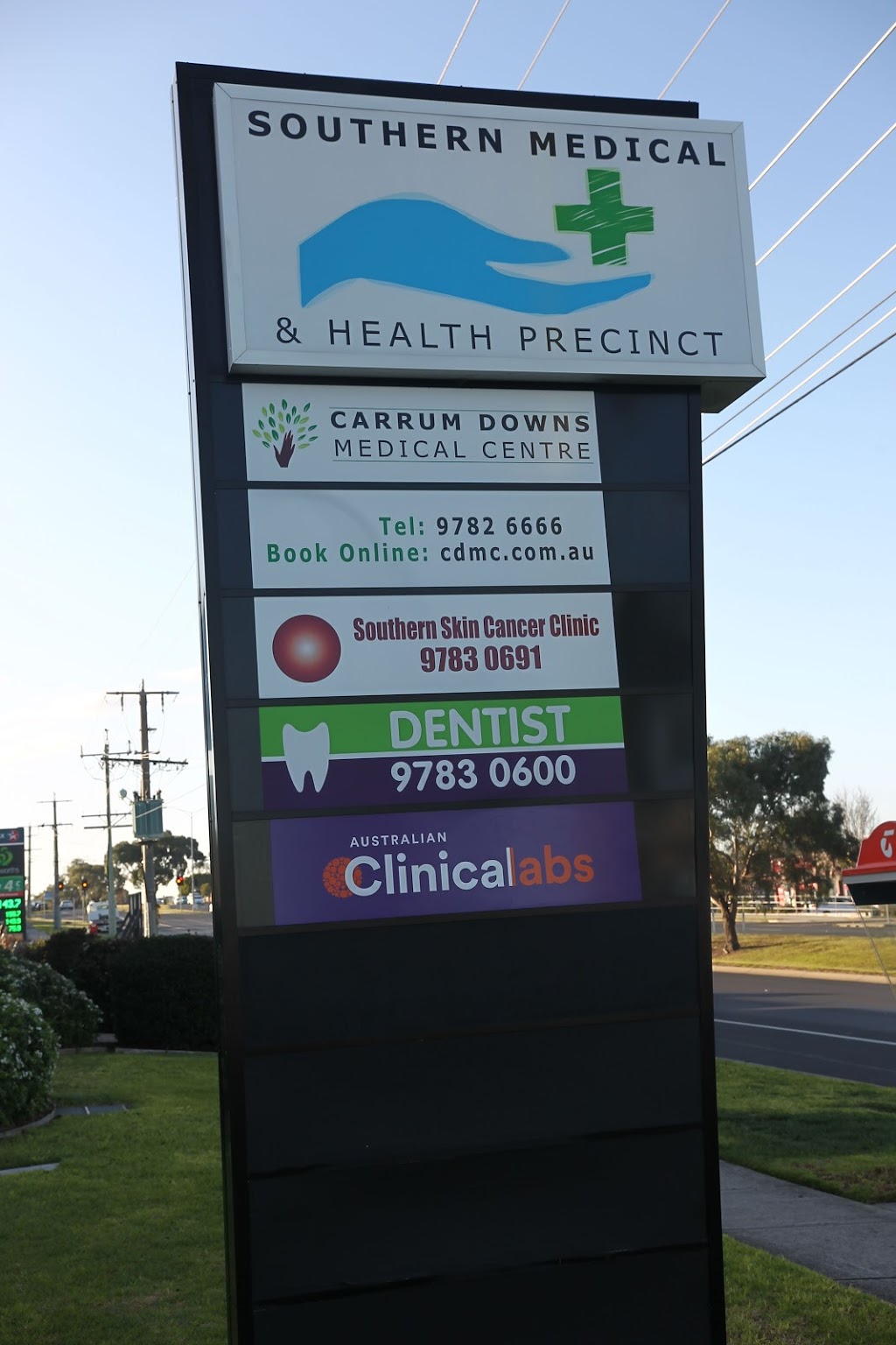 Carrum Downs Medical Centre - Dr. Alex Chau | doctor | 113a Hall Rd, Carrum Downs VIC 3201, Australia | 0397826666 OR +61 3 9782 6666