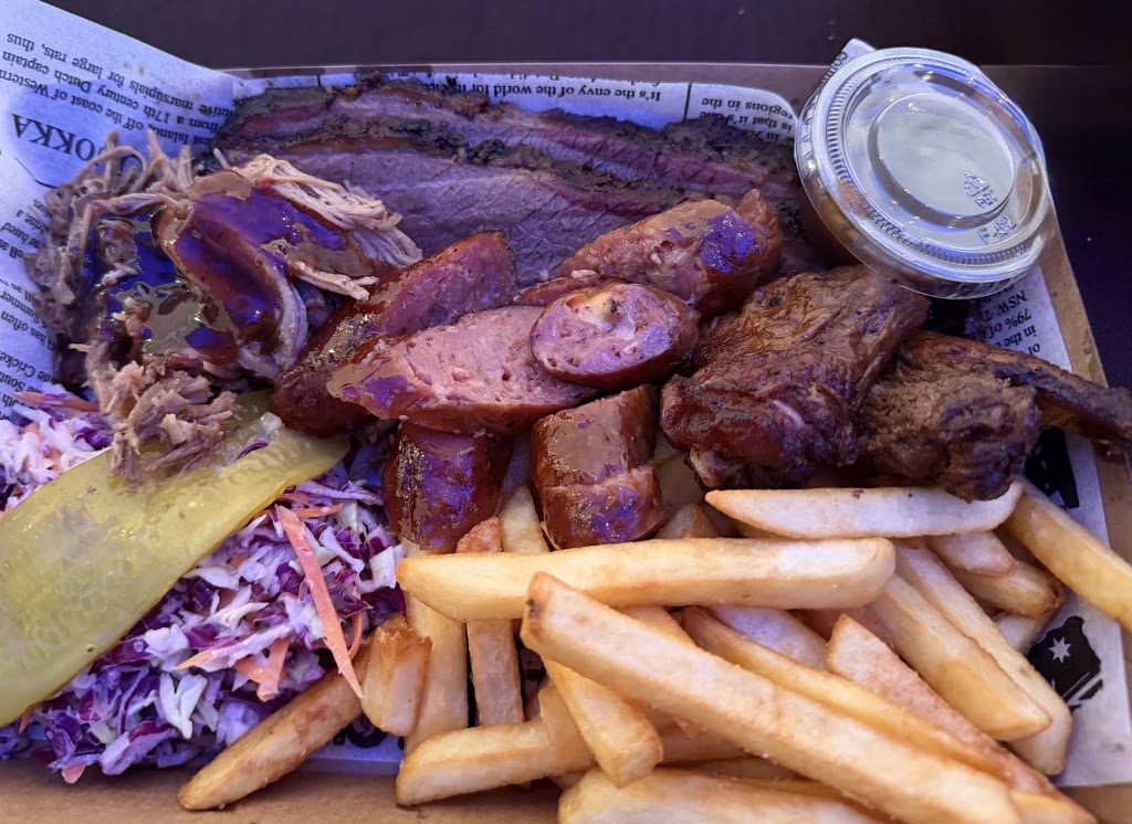 Lucky Squirrel BBQ | 145 Waterfall Creek Rd, The Oaks NSW 2570, Australia | Phone: 0400 411 389