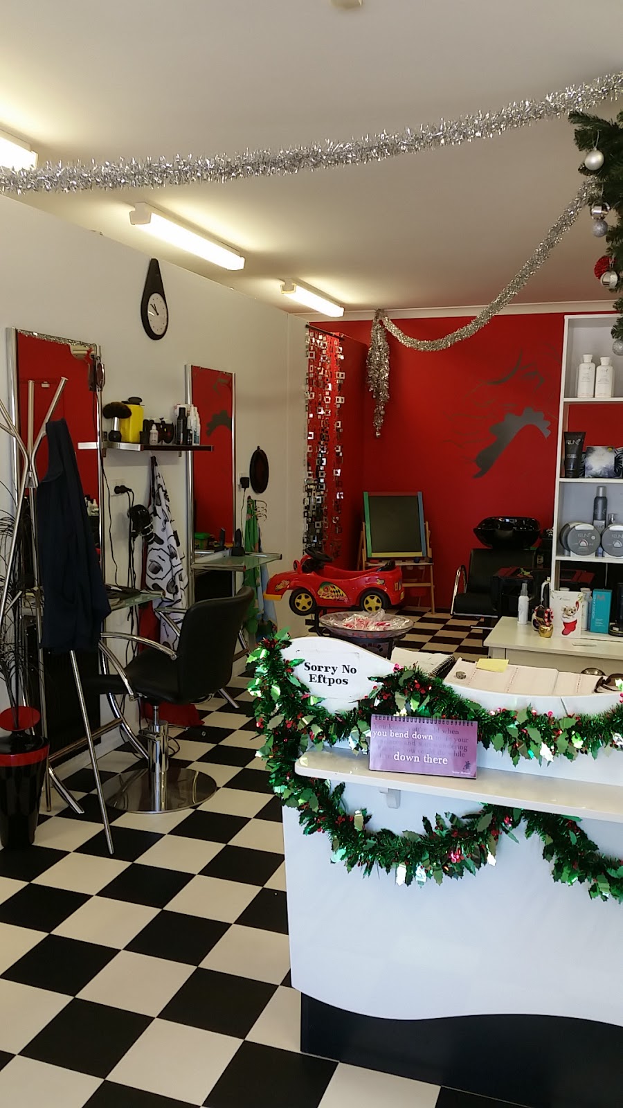 Hair Creations Boddington | 45 Bannister Rd, Boddington WA 6390, Australia | Phone: 98838844