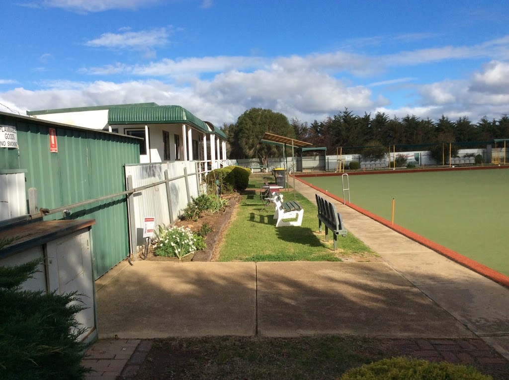 Mt. Cottrell Bowls Club |  | 1307-1349 Mount Cottrell Rd, Thornhill Park VIC 3335, Australia | 0413284448 OR +61 413 284 448