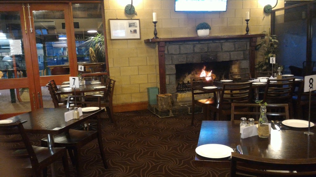 TAB Magpie & Stump Hotel | restaurant | 3313 Epping-Kilmore Rd, Wandong VIC 3758, Australia | 0357871999 OR +61 3 5787 1999