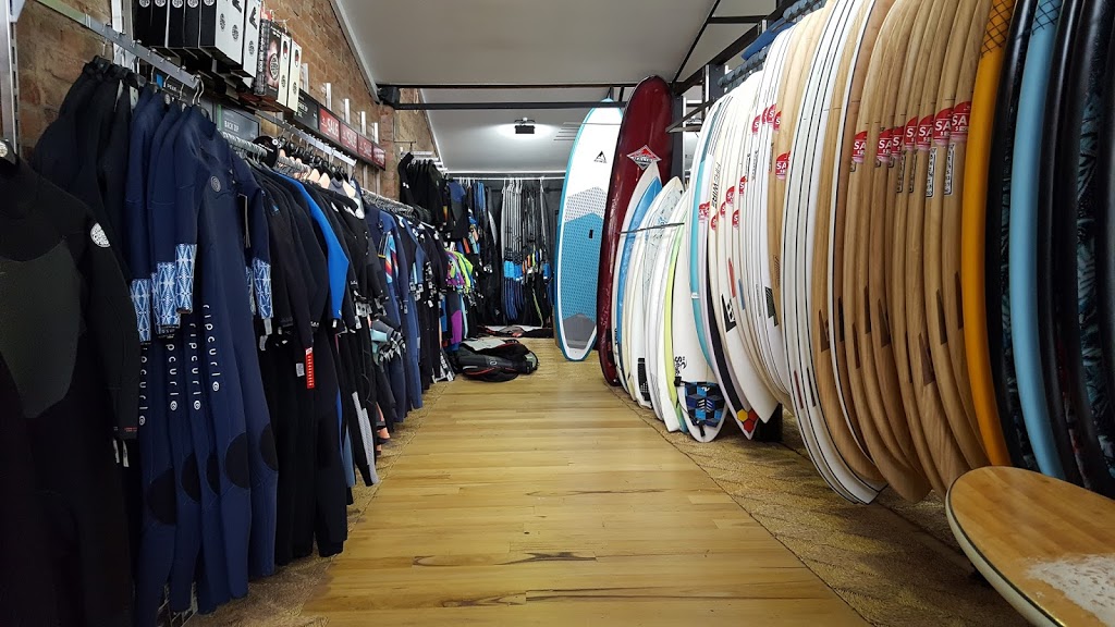 Mordy Surf | clothing store | 628 Main St, Mordialloc VIC 3195, Australia | 0395801716 OR +61 3 9580 1716