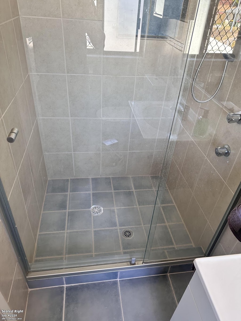 Sealed Right | 47 Fitzwilliam St, Carrara QLD 4211, Australia | Phone: (07) 5569 0846