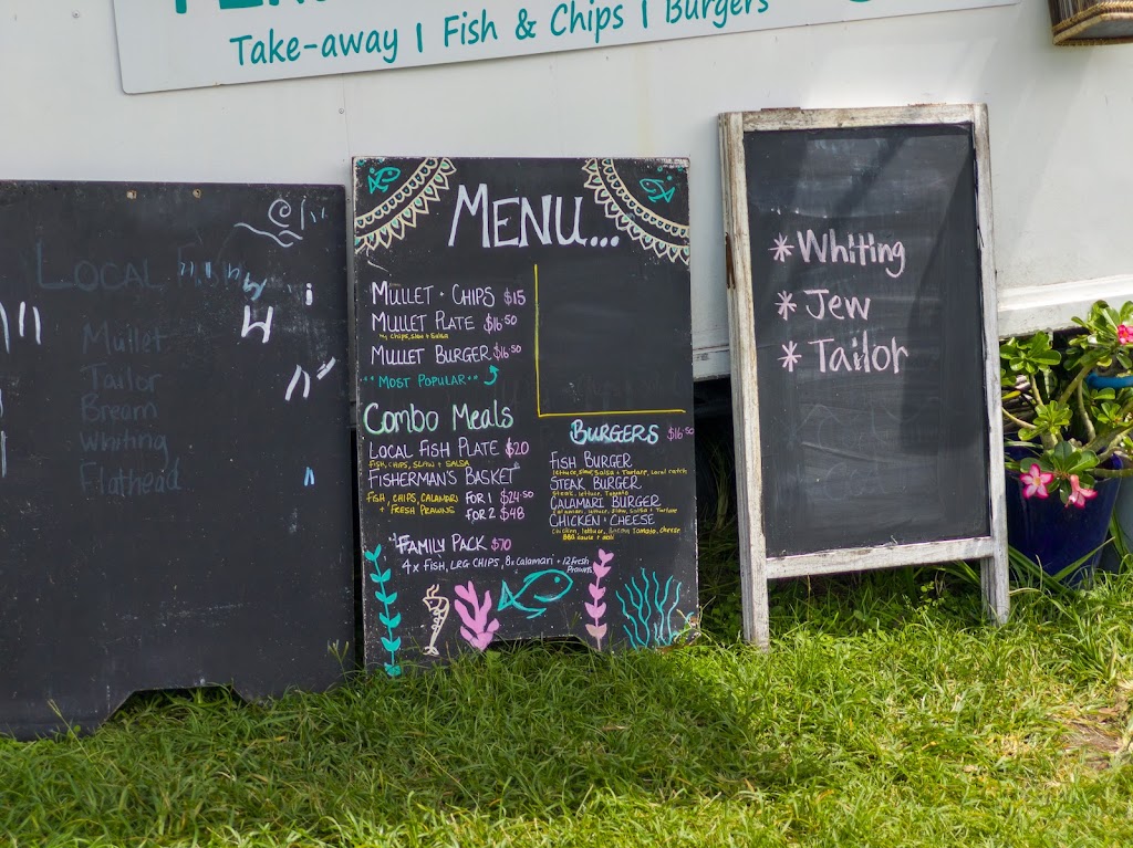 Perrys Seafood | 7 Stradbroke Pl, Dunwich QLD 4183, Australia | Phone: 0484 595 790