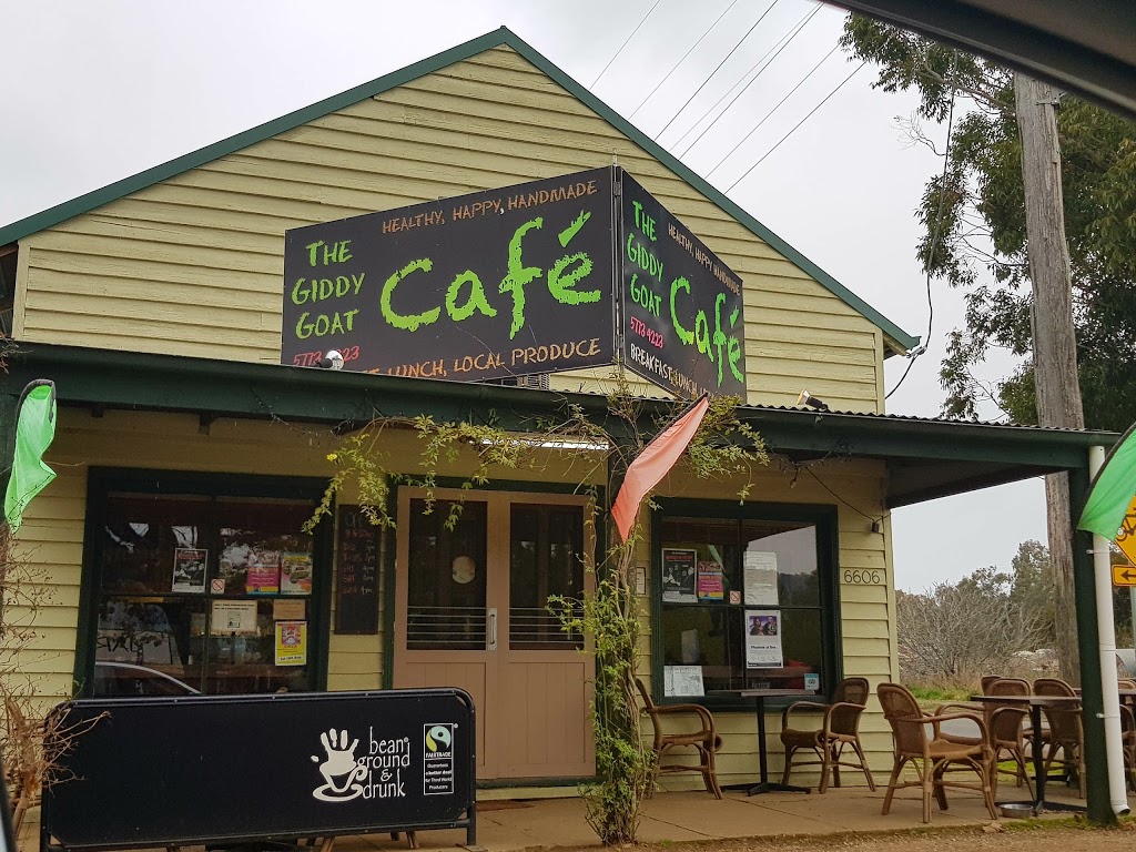 Giddy Goat Cafe & Yarck Cottage Accommodation | 6606 Maroondah Hwy, Yarck VIC 3719, Australia | Phone: (03) 5773 4223