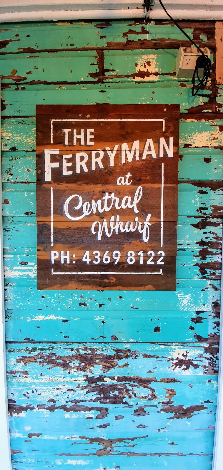 The Ferryman | restaurant | 1 McCauley St, Davistown NSW 2251, Australia | 0243698122 OR +61 2 4369 8122