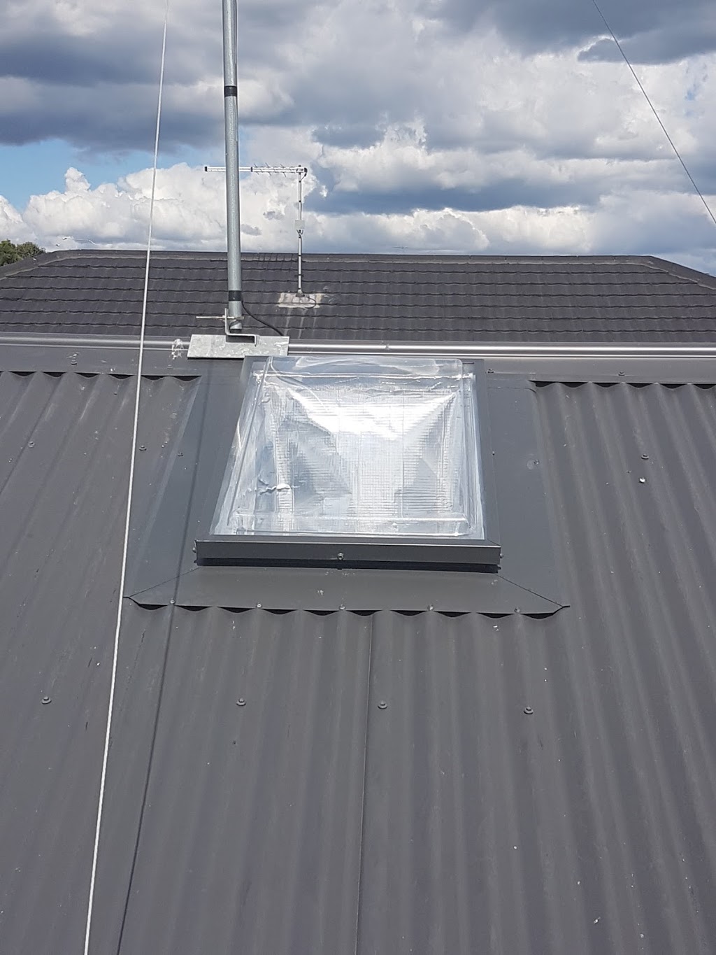Skyvac Skylights | roofing contractor | 5/19 Cavendish St, Mittagong NSW 2575, Australia | 0248713800 OR +61 2 4871 3800