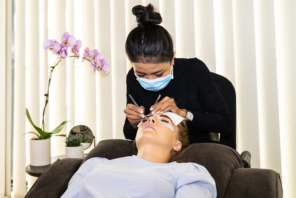 Libre Lash Sydney | 11 Kilkee Ave, Kingsgrove NSW 2208, Australia | Phone: 0414 846 954