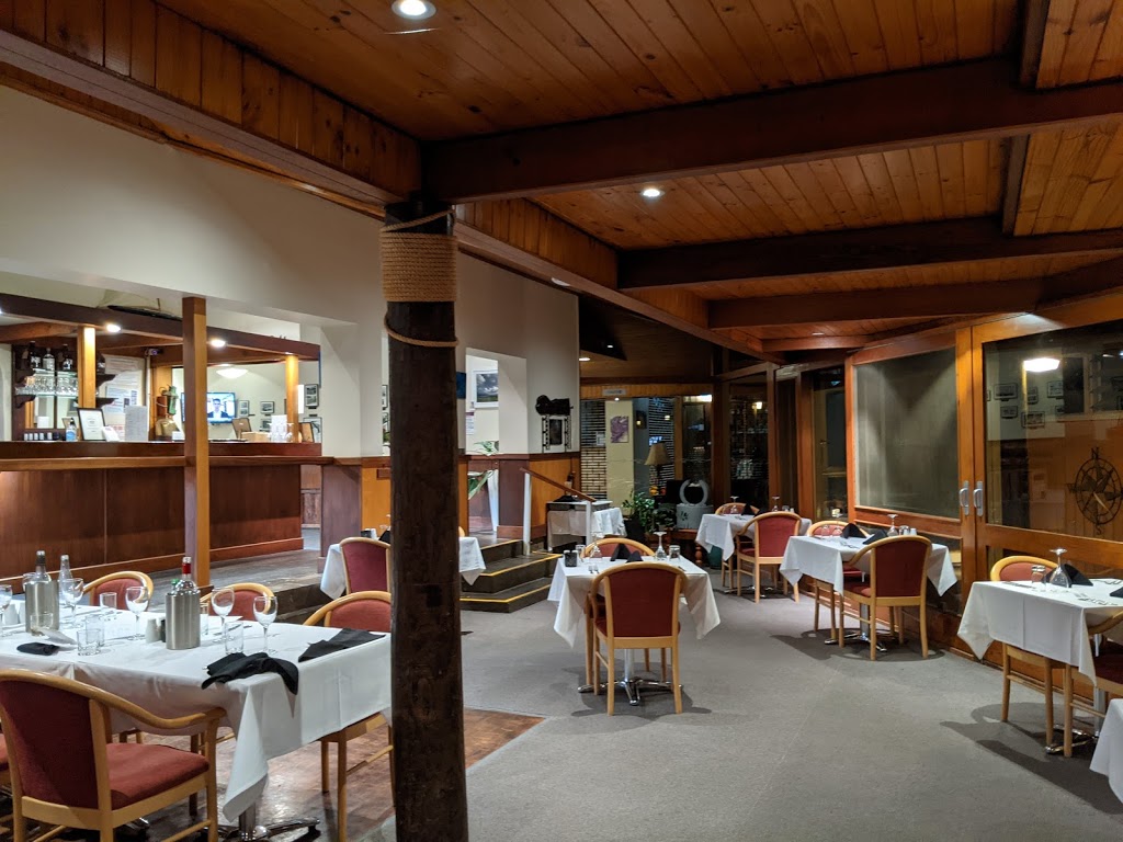 Reflections | restaurant | 73 Scenic Dr, American River SA 5221, Australia | 1800355581 OR +61 1800 355 581