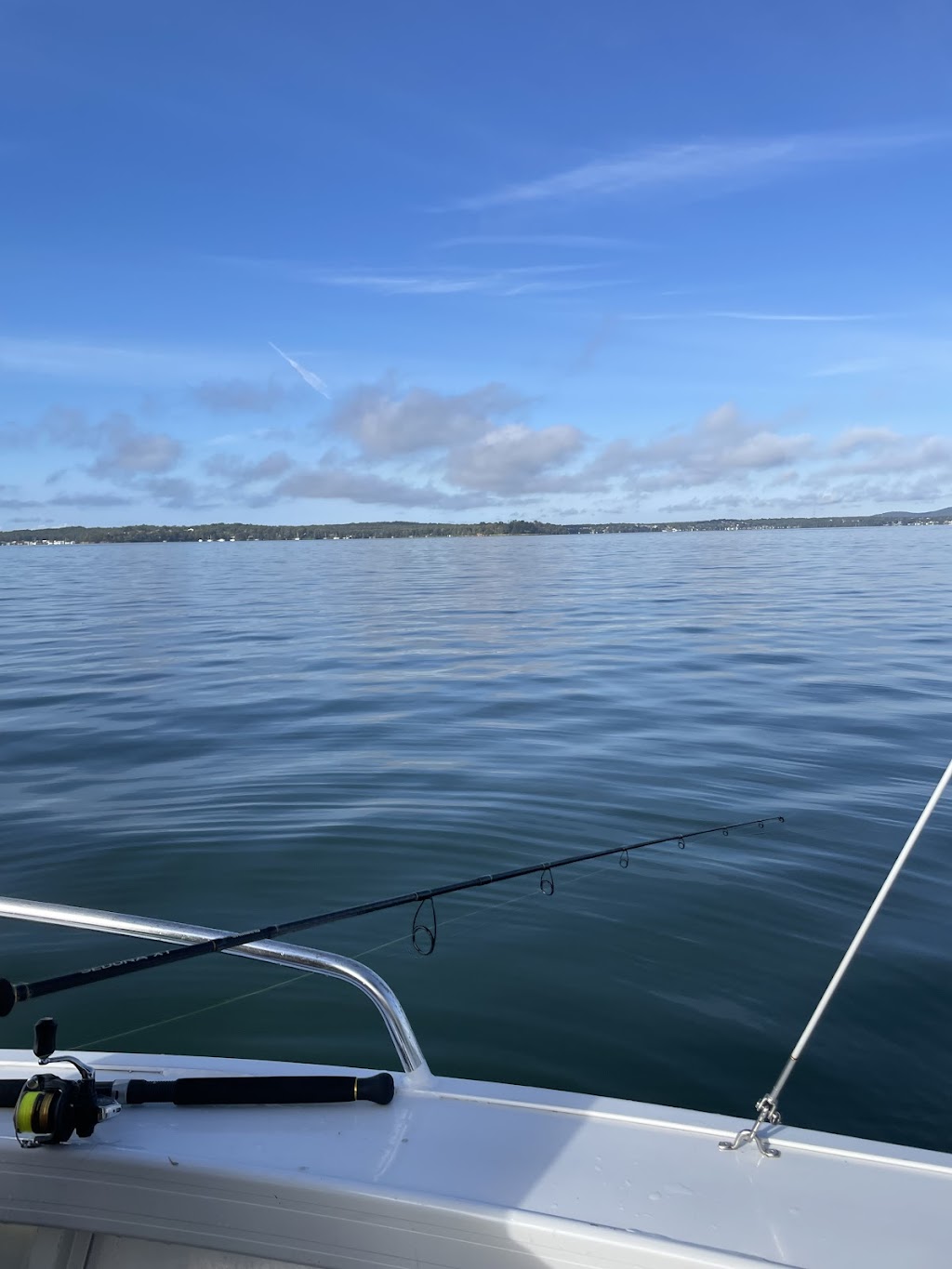Lake Mac Adventures | 59 Beach Rd, Balcolyn NSW 2264, Australia | Phone: 0421 227 235