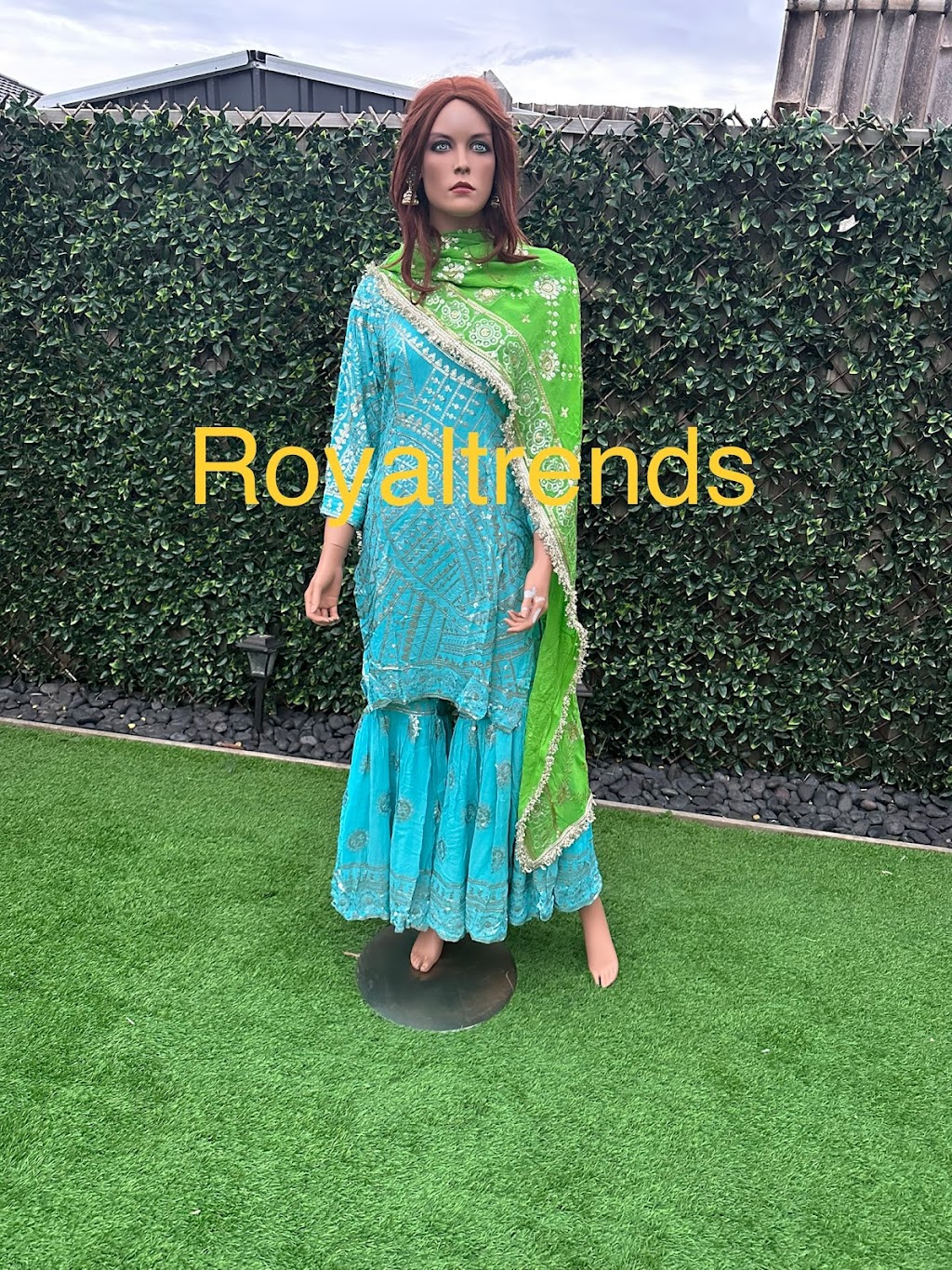 Royal Trends Best Punjabi Suits | 56 Aldergrove Parade, Mickleham VIC 3064, Australia | Phone: 0430 241 611