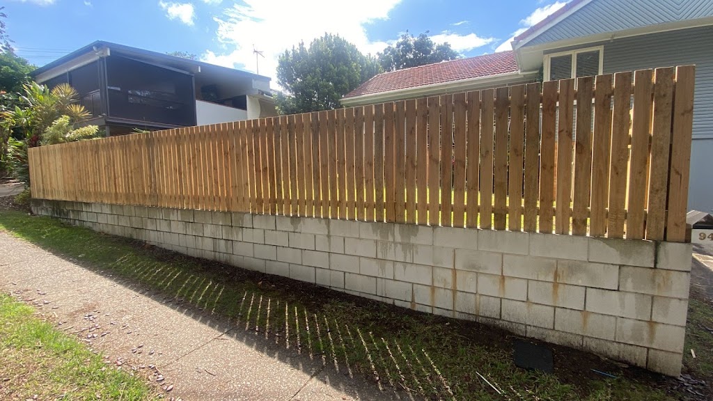 JW Fencing & Gates | 329 Waller Rd, Park Ridge QLD 4125, Australia | Phone: 0478 016 434