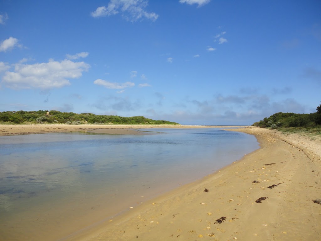 Point Impossible Beach | natural feature | Point Impossible Beach, 425 The Esplanade, Torquay VIC 3228, Australia | 1300614219 OR +61 1300 614 219