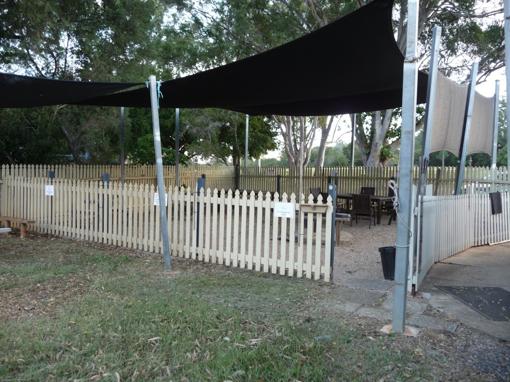 Lamb Island Recreation Club |  | 122/135-137 Lucas Dr, Lamb Island QLD 4184, Australia | 0734095832 OR +61 7 3409 5832